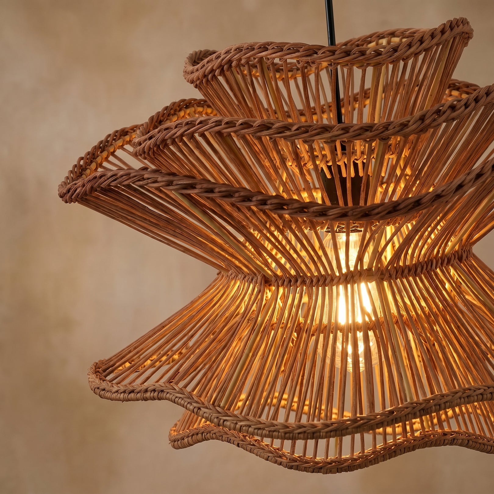 Solenne lamp lifestyle